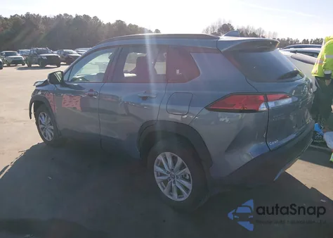 2022 Toyota Corolla Cross Le from USA, damaged, VIN 7MUBAABG0NV015999